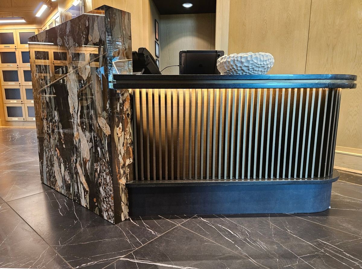 Ruth’s Chris screen railing and marble ledge